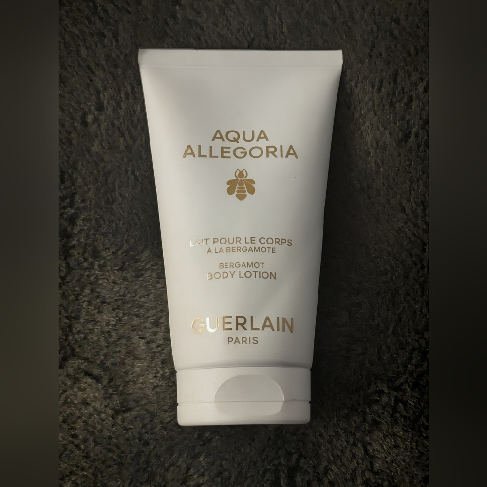 *New!* Guerlain Aqua Allegoria Bergamot Hand Lotion 75ml - Picture 2 of 3